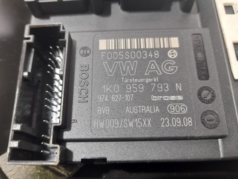 Recambio de elevalunas delantero izquierdo para volkswagen passat berlina (3c2) advance referencia OEM IAM 3C1837755K  ELECTRICO