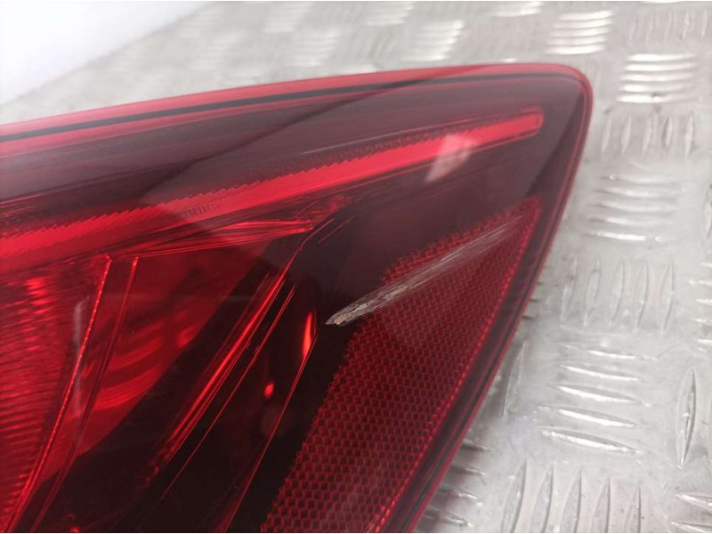 Recambio de piloto trasero derecho para mazda 2 lim. () evolution referencia OEM IAM DB5J51150D  EXTERIOR Y TOCADO KOITO