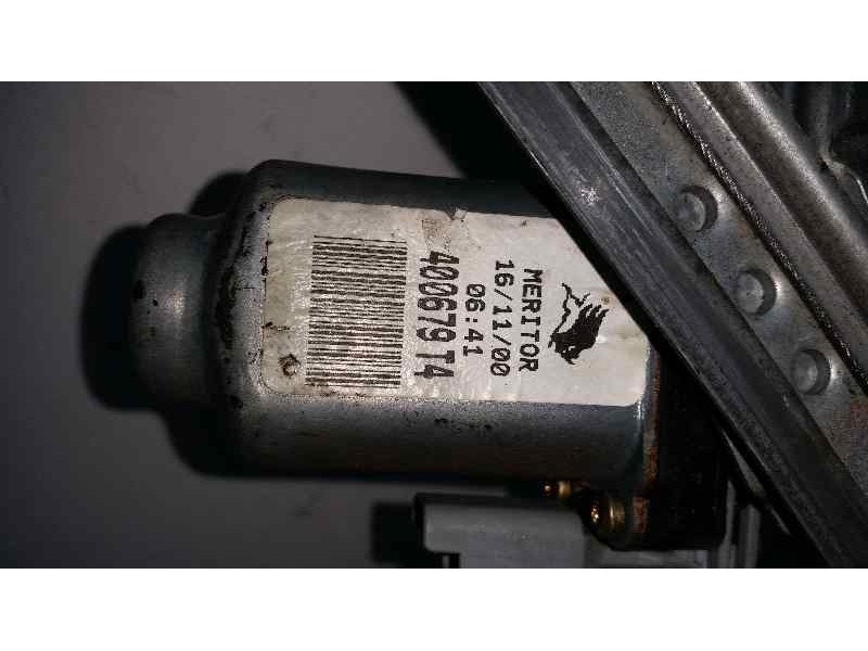 Recambio de elevalunas delantero derecho para citroën xsara berlina 1.9 d sx referencia OEM IAM 400679T4 2 PINS MERITOR