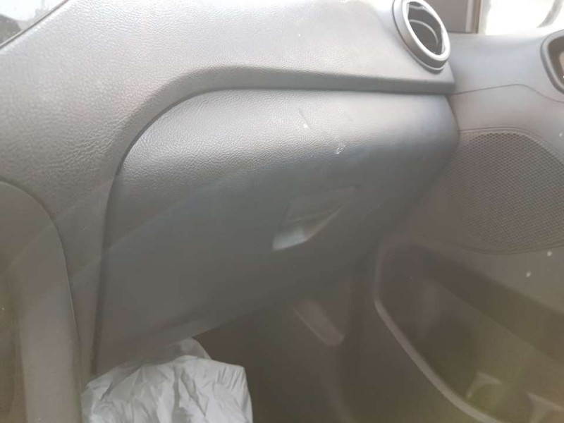 Recambio de guantera para ford ka+ ultimate referencia OEM IAM J7BBA06010CC35B8  
