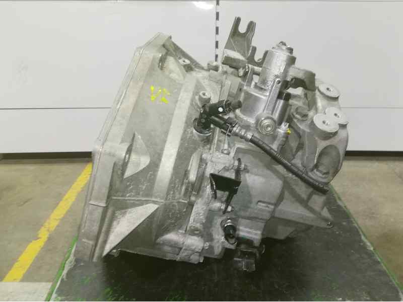 Recambio de caja cambios para opel insignia berlina cosmo referencia OEM IAM 55577502 110058766Y 6 VELOCIDADDES