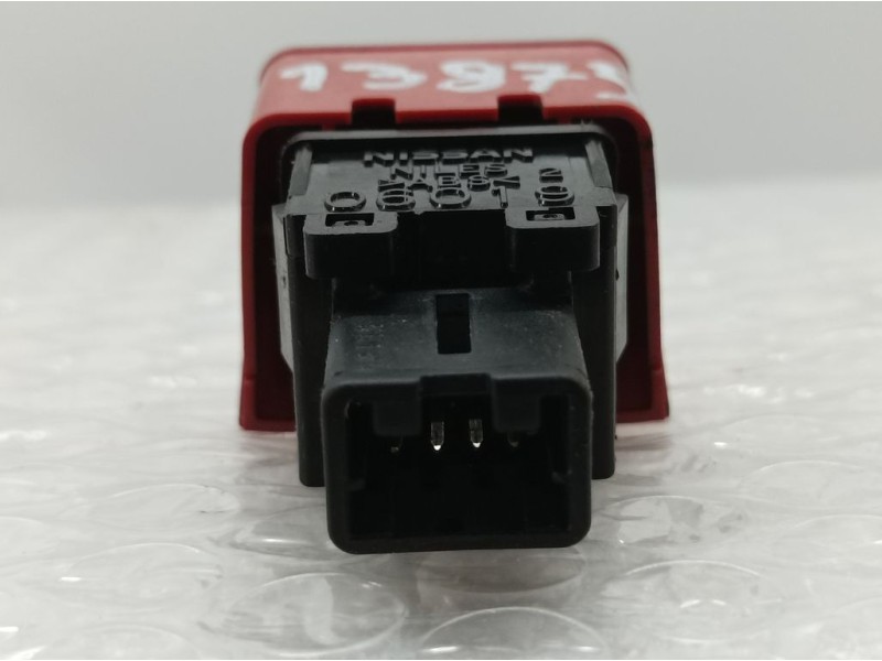 Recambio de warning para nissan micra (k12e) acenta referencia OEM IAM 6837611  06019