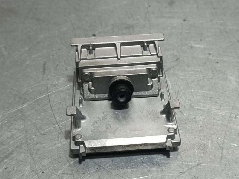Recambio de camara para renault clio v zen referencia OEM IAM 28462265R  