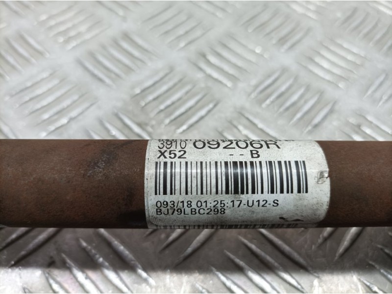 Recambio de transmision delantera derecha para dacia sandero access referencia OEM IAM 391009206R  