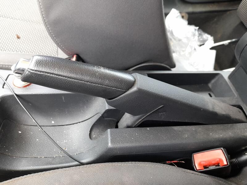 Recambio de palanca freno de mano para seat exeo (3r2) 2.0 tdi referencia OEM IAM 8E0711305P  