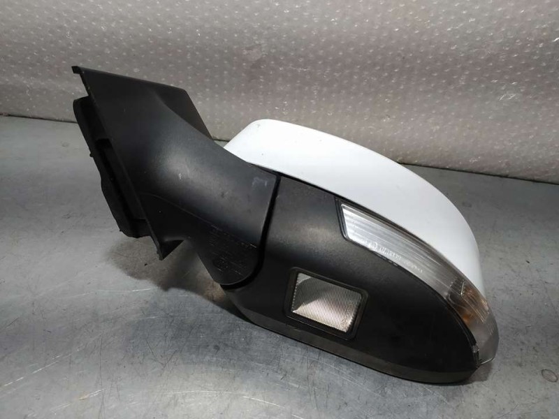 Recambio de retrovisor izquierdo para ford focus lim. business referencia OEM IAM BM5117683PK  ELECTRICO 8 PINES Y INTERMITENTE 
