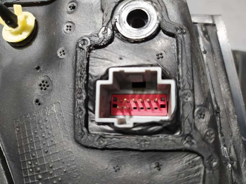 Recambio de retrovisor izquierdo para ford focus lim. business referencia OEM IAM BM5117683PK  ELECTRICO 8 PINES Y INTERMITENTE 