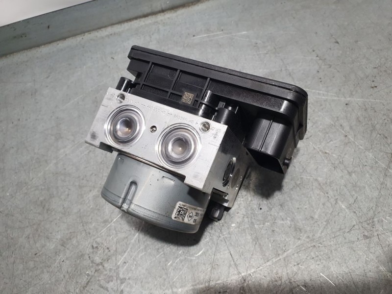 Recambio de abs para dacia dokker ambiance referencia OEM IAM 476600078R 1002006554 ATE