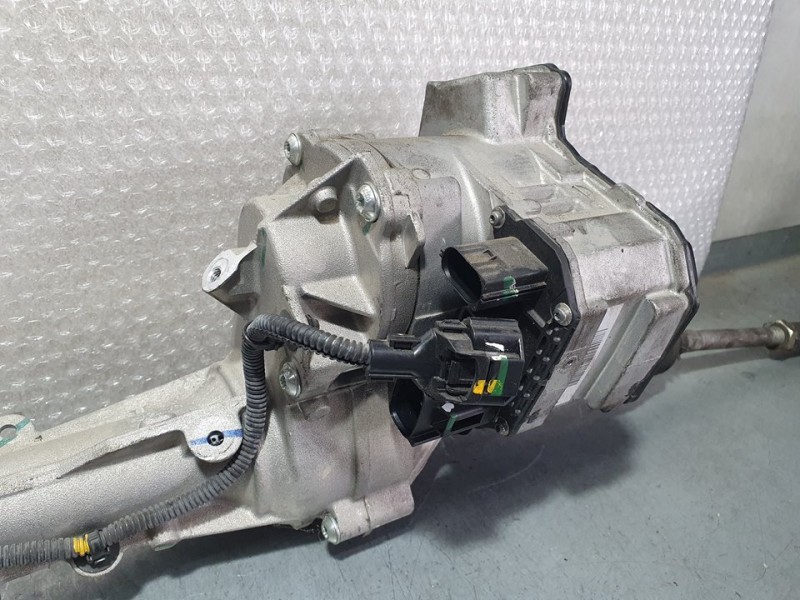 Recambio de cremallera direccion para ford kuga titanium referencia OEM IAM HV6C3D070  ELECTRO-MECANICA