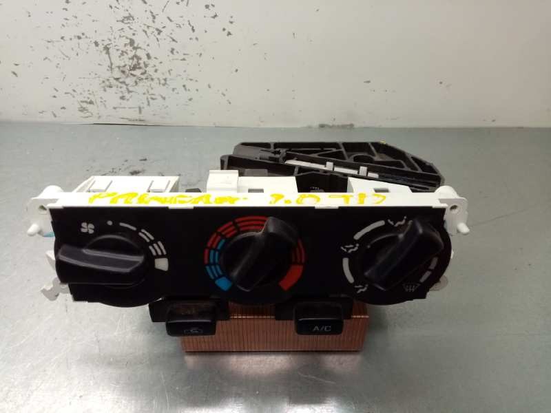 Recambio de mando calefaccion / aire acondicionado para nissan primera berlina (p11) referencia OEM IAM   REF.BORRADA