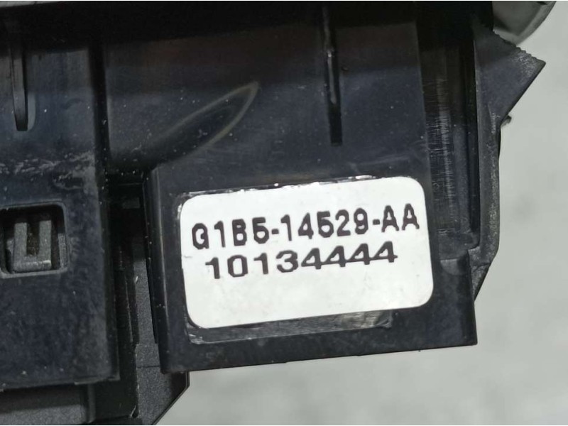 Recambio de mando elevalunas delantero derecho para ford ka+ ultimate referencia OEM IAM G1B514529A  