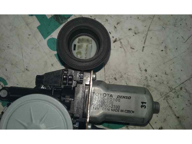 Recambio de elevalunas delantero derecho para toyota yaris active referencia OEM IAM  6 PINS ELECTRICO