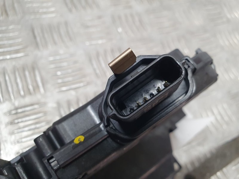 Recambio de cerradura puerta delantera izquierda para renault clio v zen referencia OEM IAM 805032387R 40539134 4 PINES