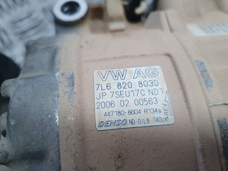 Recambio de compresor aire acondicionado para porsche cayenne (typ 9pa) básico referencia OEM IAM 7L6820803D 4471808604 DENSO