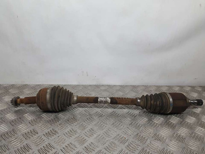 Recambio de transmision delantera izquierda para renault scenic iii dynamique referencia OEM IAM 8200847584  