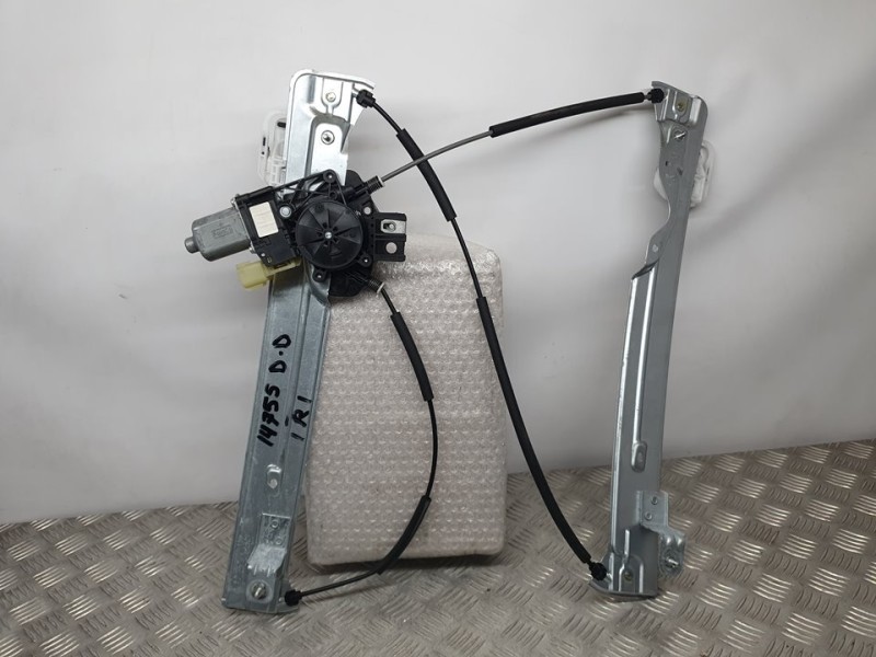 Recambio de elevalunas delantero derecho para ford kuga titanium referencia OEM IAM SIN REF  ELECTRICO 6 PINES