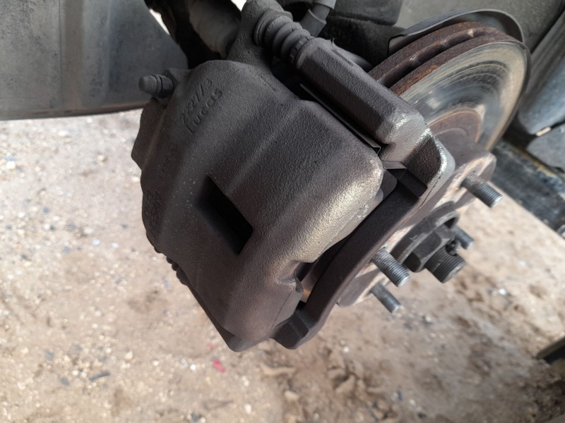 Recambio de pinza freno delantera izquierda para nissan primera (p11) 2.0 td referencia OEM IAM 410112F521  