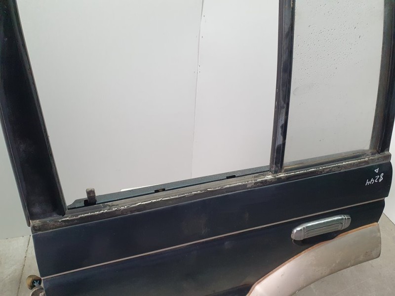 Recambio de puerta trasera izquierda para mitsubishi pajero (v44) referencia OEM IAM   