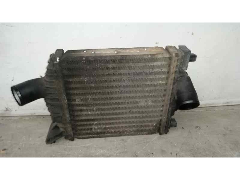 Recambio de intercooler para mercedes-benz vito (w638) caja cerrada 110 d  (638.074) referencia OEM IAM 2207320001 6385012301 BE