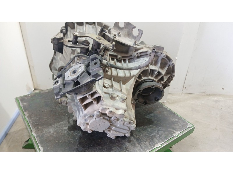 Recambio de caja cambios para mercedes-benz vito autobús (w638) 112 cdi 2.2 (638.194) referencia OEM IAM 711698 5VELOCIDADES 075