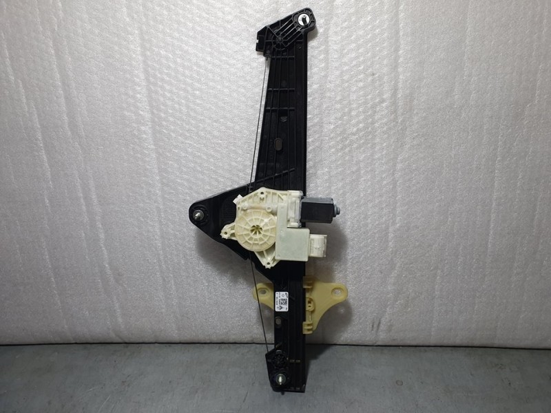 Recambio de elevalunas delantero derecho para renault clio v zen referencia OEM IAM 807201776R  ELECTRICO 6 PINES