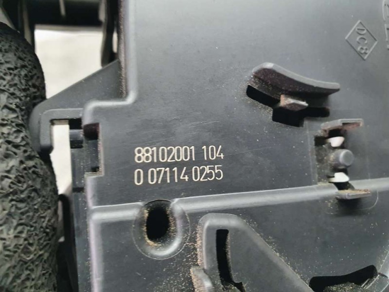 Recambio de mando luces para renault kangoo emotion referencia OEM IAM 88102001104 0071140255 