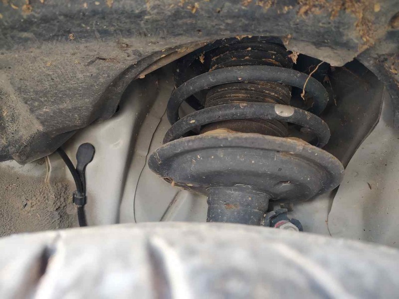 Recambio de amortiguador delantero derecho para toyota yaris active referencia OEM IAM 485100D870  