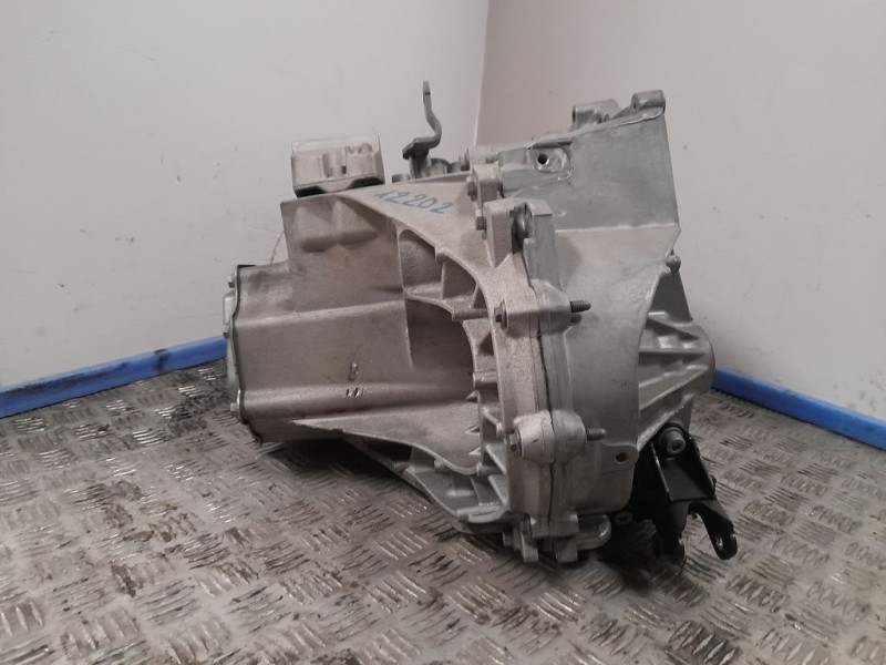 Recambio de caja cambios para peugeot 2008 (--.2013) allure referencia OEM IAM 20EA59 32S9261 6VELOCIDADES