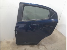 PUERTA TRASERA IZQUIERDA D0Y07302XK TOCADA 