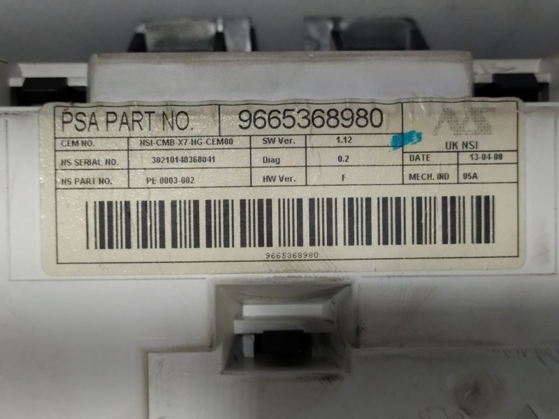 Recambio de cuadro instrumentos para citroën c5 berlina exclusive referencia OEM IAM 9665368980 30210140368041 