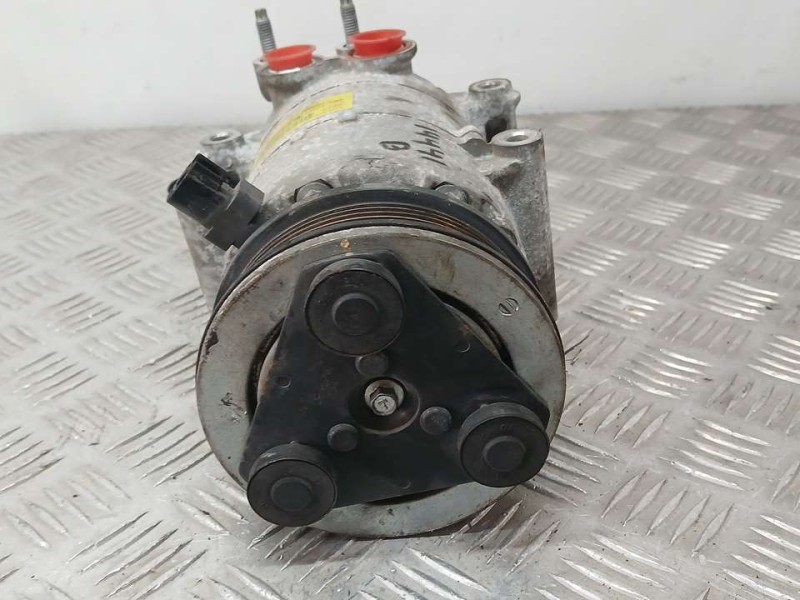 Recambio de compresor aire acondicionado para ford fiesta (cb1) trend referencia OEM IAM AP3119D629AC  