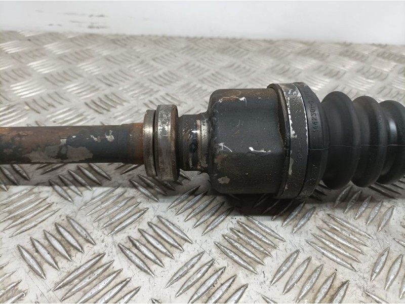 Recambio de transmision delantera derecha para peugeot 307 (s1) xn referencia OEM IAM 9636786880  