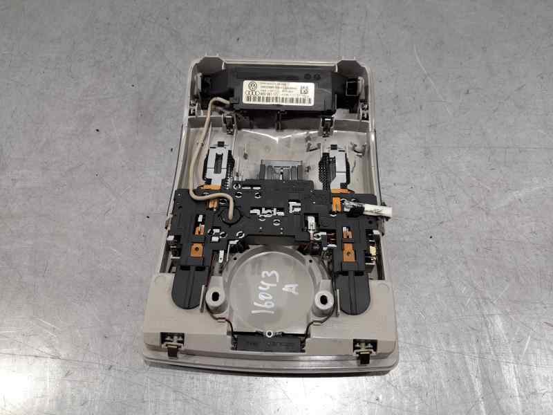 Recambio de luz interior para audi a4 berlina (8e) a4 berlina referencia OEM IAM 8E0951177  DELPHI