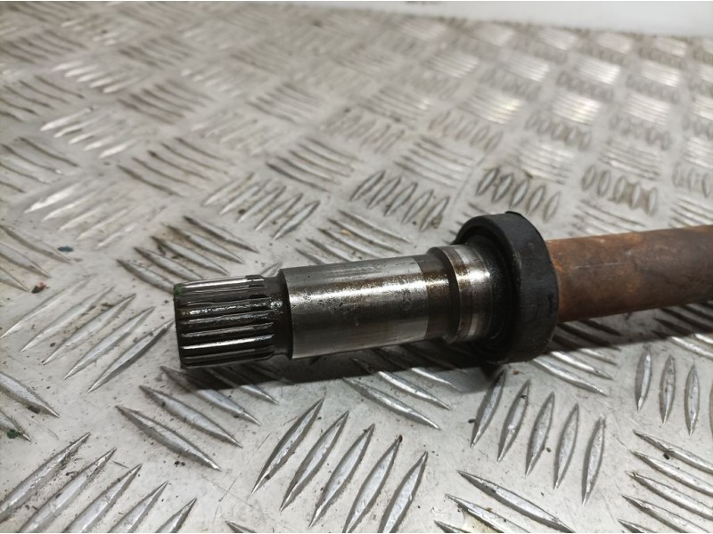 Recambio de transmision delantera derecha para peugeot 307 (s1) xn referencia OEM IAM 9636786880  