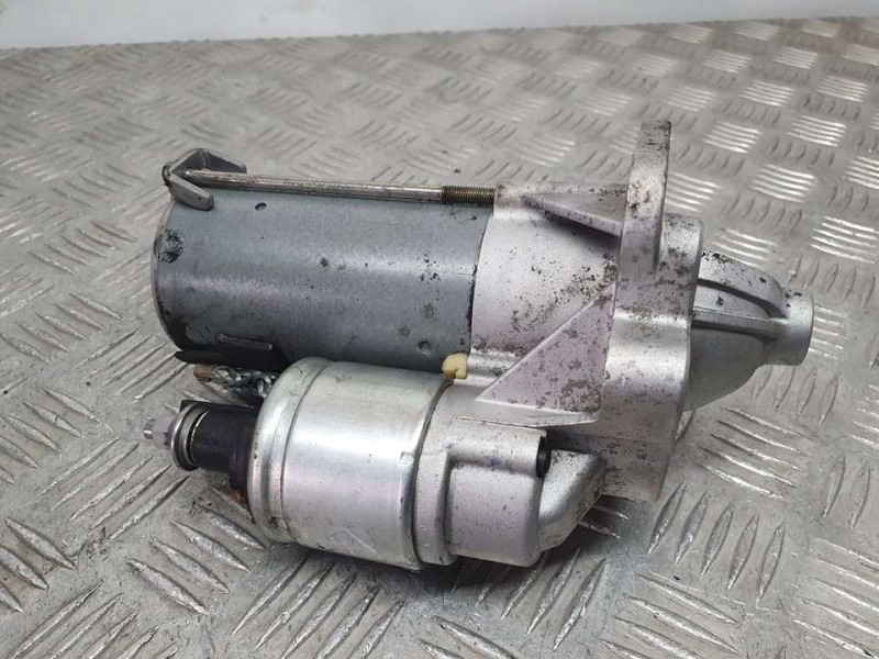 Recambio de motor arranque para renault kangoo emotion referencia OEM IAM 233003329R VALEO 