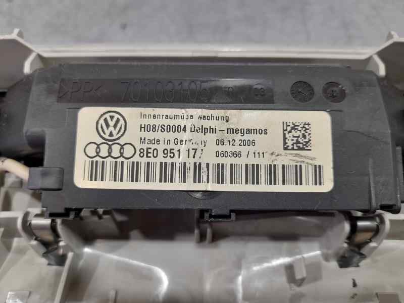 Recambio de luz interior para audi a4 berlina (8e) a4 berlina referencia OEM IAM 8E0951177  DELPHI