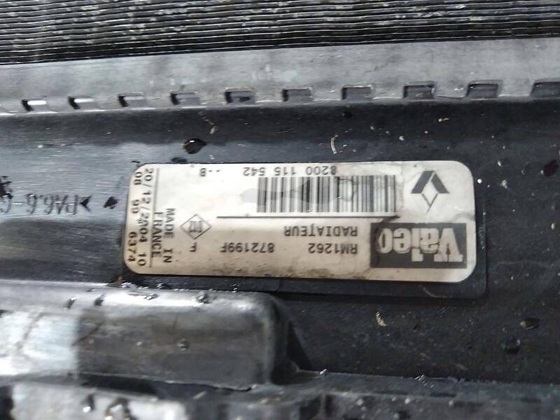 Recambio de radiador agua para renault scenic ii authentique referencia OEM IAM 8200115542 valeo 