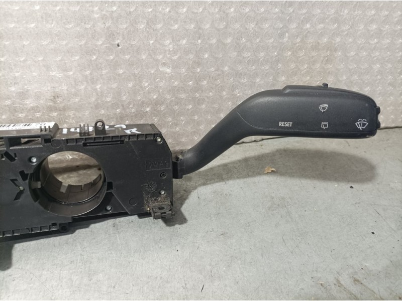 Recambio de mando luces y limpia para seat ibiza (6j5) reference referencia OEM IAM 7H0953503  