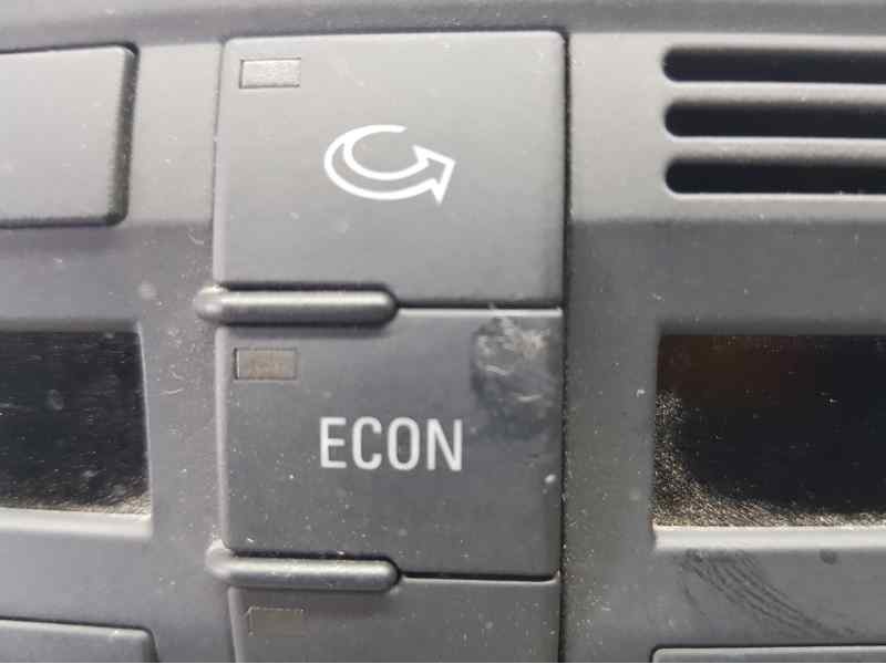 Recambio de mando climatizador para audi a4 berlina (8e) a4 berlina referencia OEM IAM 8E0820043BL  