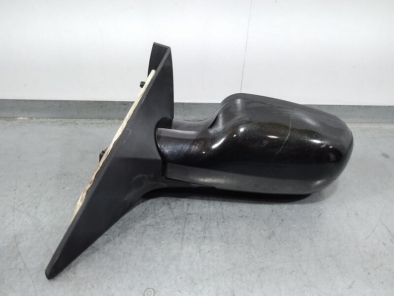 Recambio de retrovisor izquierdo para renault scenic ii authentique referencia OEM IAM 7701068384  ELECTRICO Y TOCADO , 1 clavij