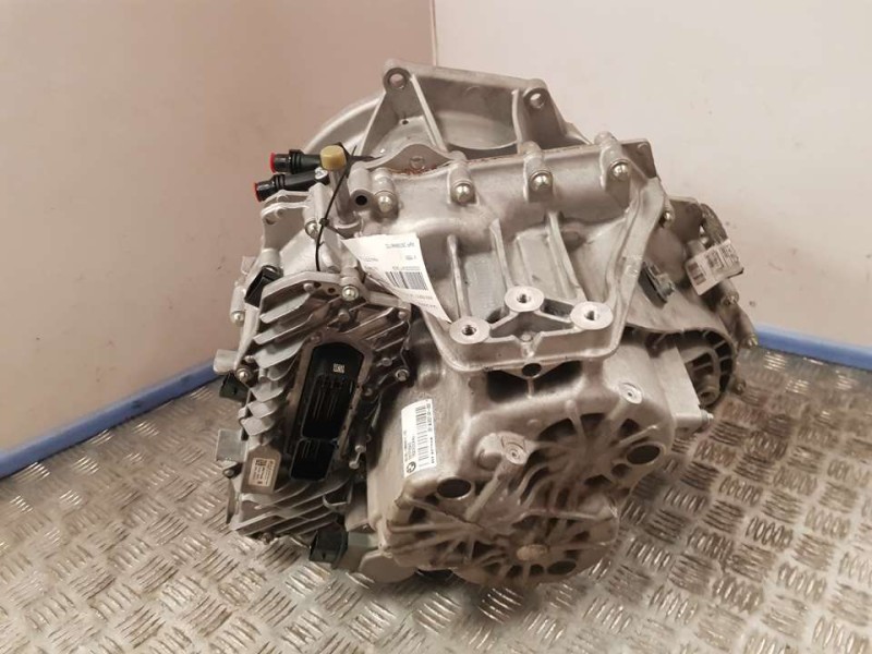 Recambio de caja cambios para bmw serie 1 lim. (f40) 118i m sport referencia OEM IAM 2800988461702 GD7F32AG AUTOMATICA