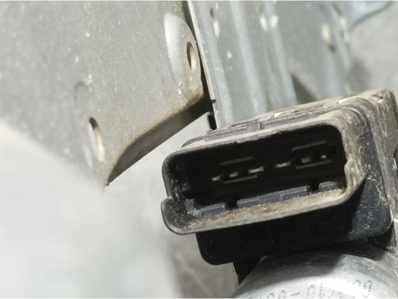 Recambio de elevalunas delantero derecho para renault clio iii expression referencia OEM IAM   ELECTRICO 6 PINS