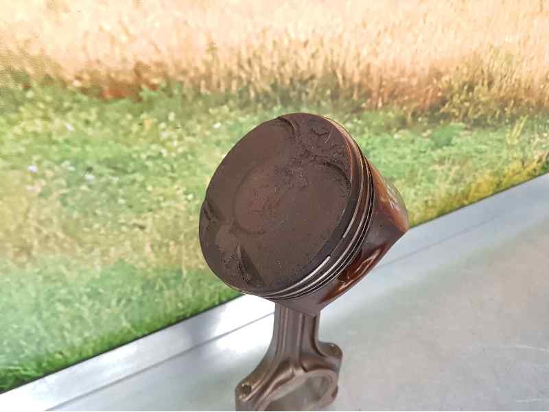 Recambio de biela para mercedes-benz clase c (w202) berlina 2.4 v6 18v cat referencia OEM IAM   C/ PISTON