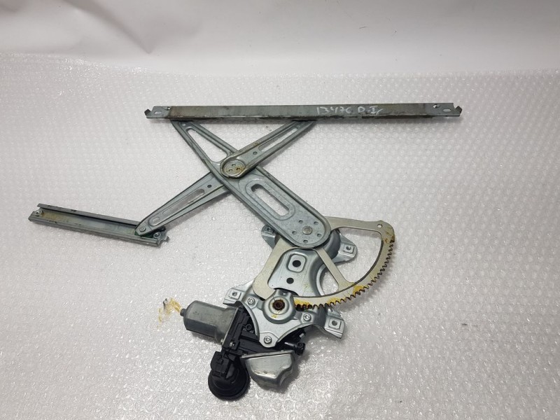 Recambio de elevalunas delantero izquierdo para toyota yaris active referencia OEM IAM 6980221010  ELECTRICO 7 PINS