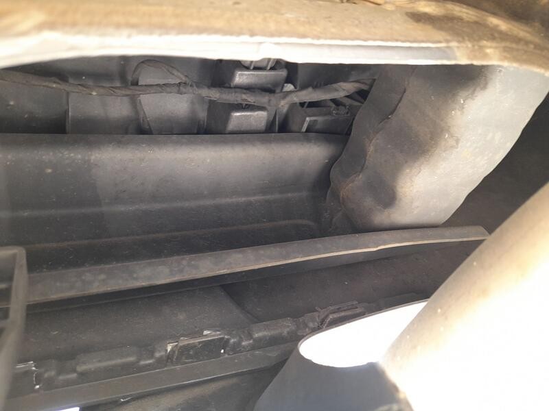 Recambio de refuerzo paragolpes trasero para seat exeo (3r2) 2.0 tdi referencia OEM IAM 3R0807305  