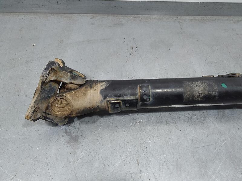 Recambio de transmision central para toyota hilux (gun1) double cab gx 4x4 referencia OEM IAM 371400K112  DELANTERA