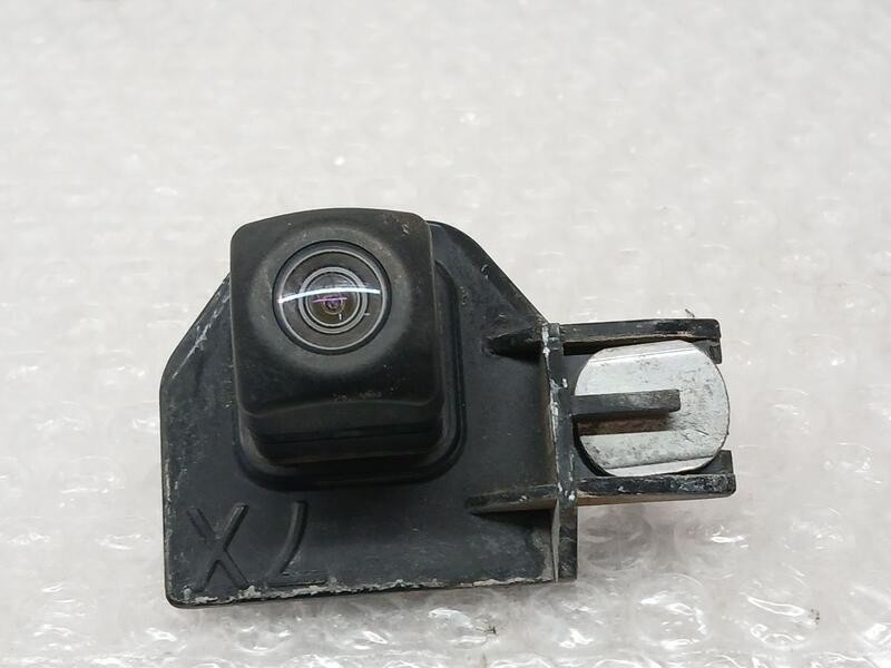 Recambio de camara vision trasera para toyota yaris active referencia OEM IAM 867900D060  KD6307RC