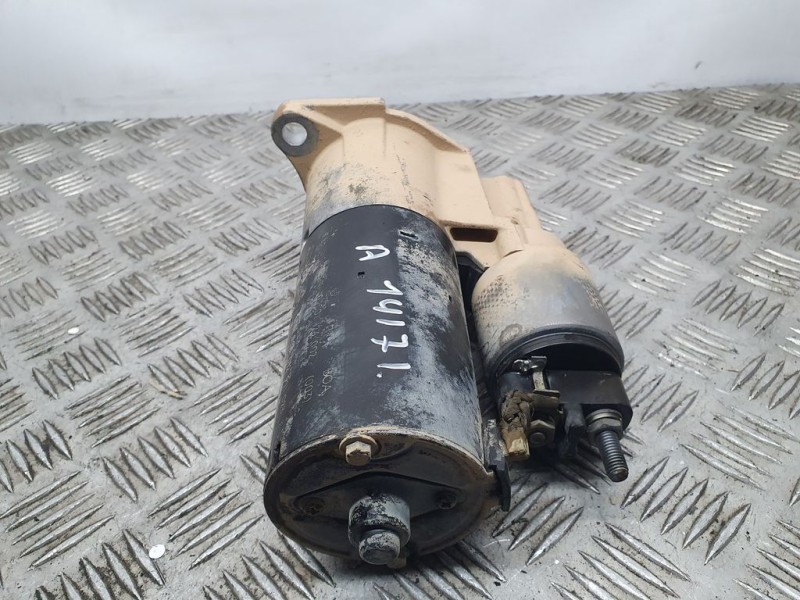 Recambio de motor arranque para porsche cayenne (typ 9pa) básico referencia OEM IAM 012911023 0001123002 BOSCH