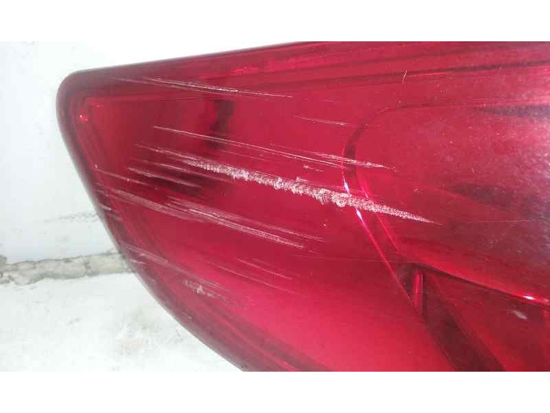 Recambio de piloto trasero izquierdo para renault fluence dynamique referencia OEM IAM  TOCADO EXTERIOR