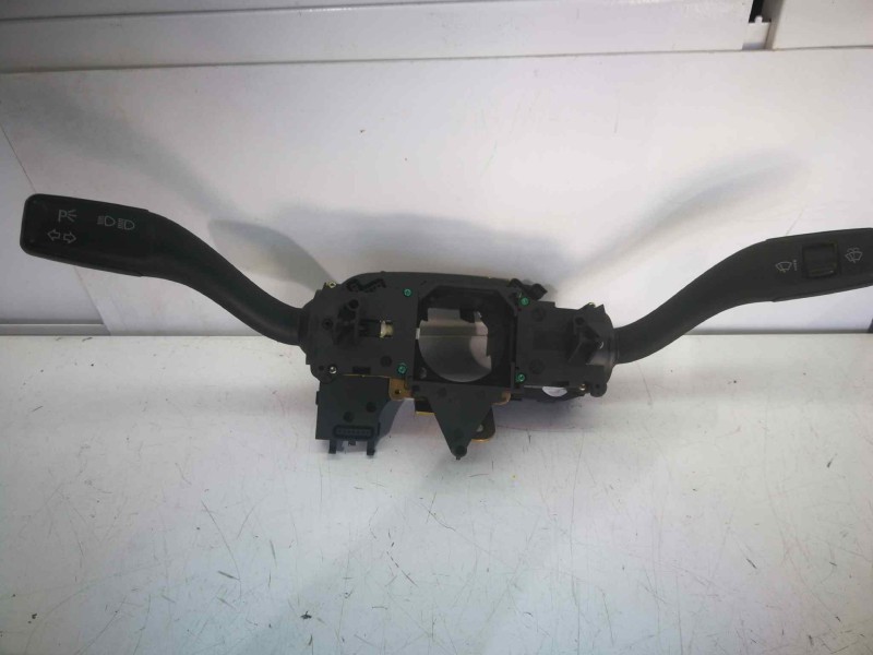 Recambio de mando luces y limpia para audi a4 berlina (8e) 2.0 referencia OEM IAM 8E09953503B  